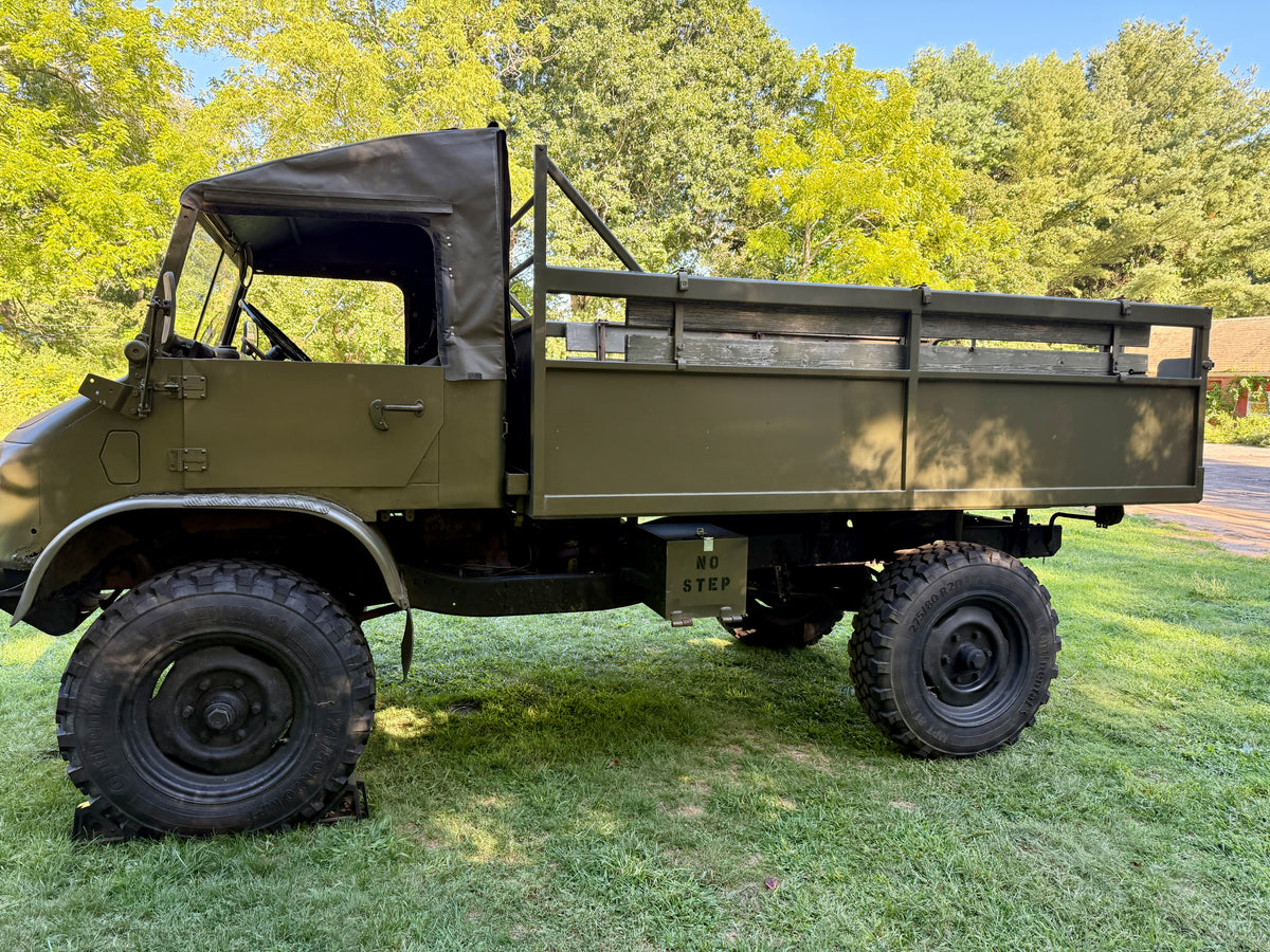 Mercedes Benz Unimog 404s