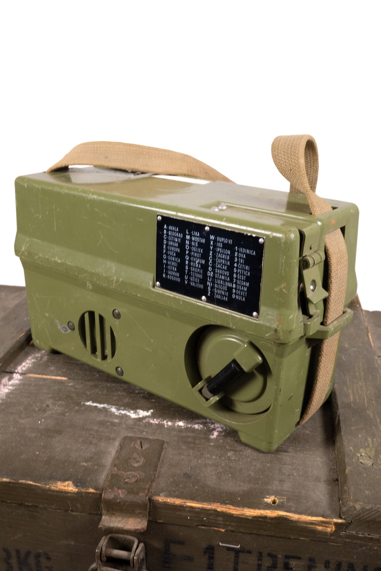 Yugoslavian M-63 JNA Military Field Telephone – Iskra