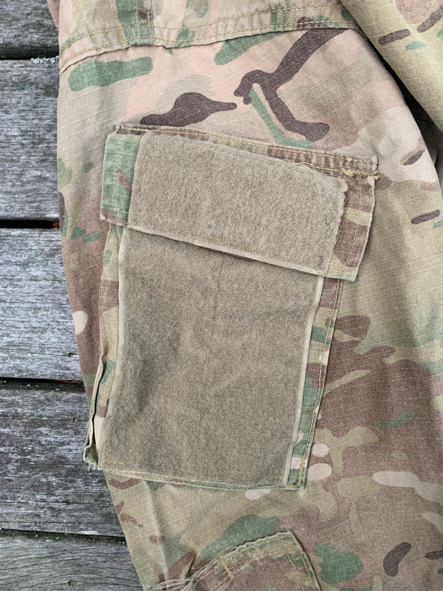 Issued Multicam Army Combat Uniform (Large)