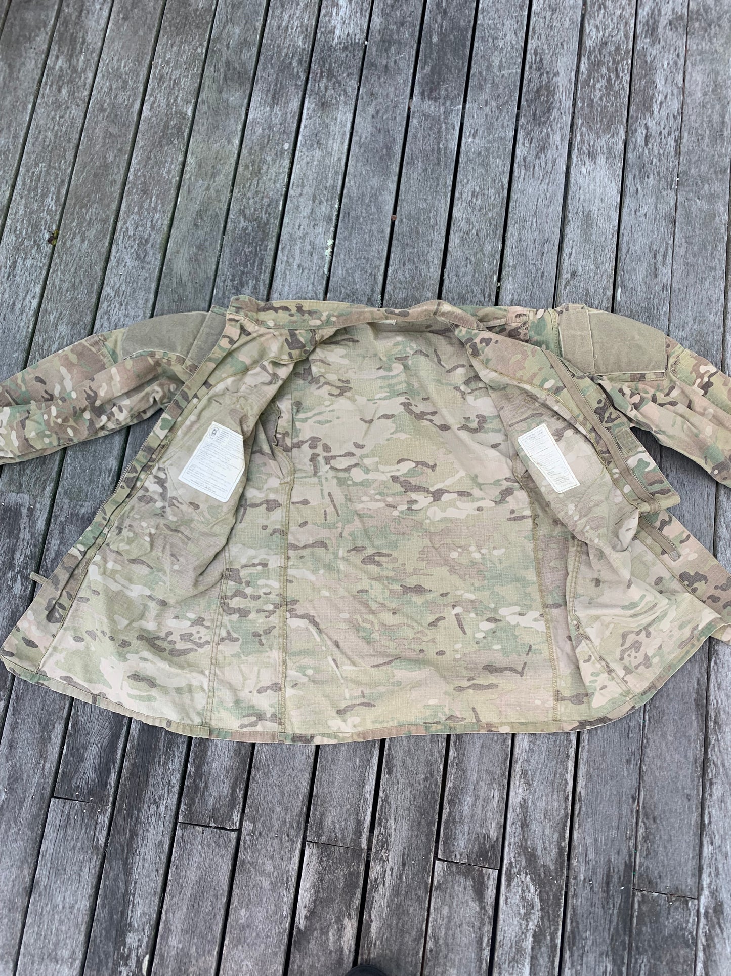 Issued Multicam Army Combat Uniform (Large)