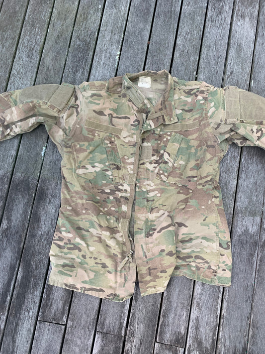 Issued Multicam Army Combat Uniform (Large)