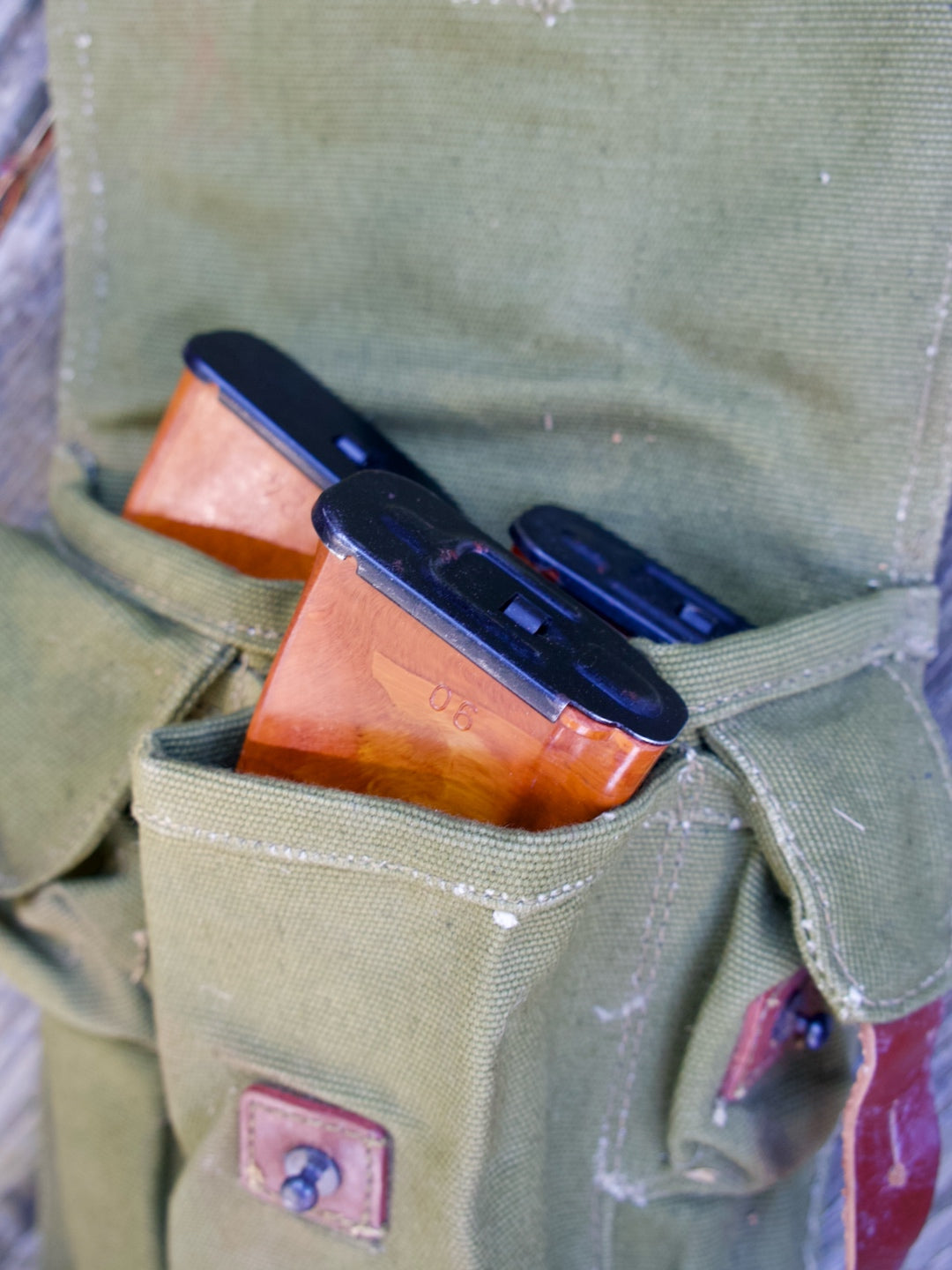 Romanian AK mag pouch